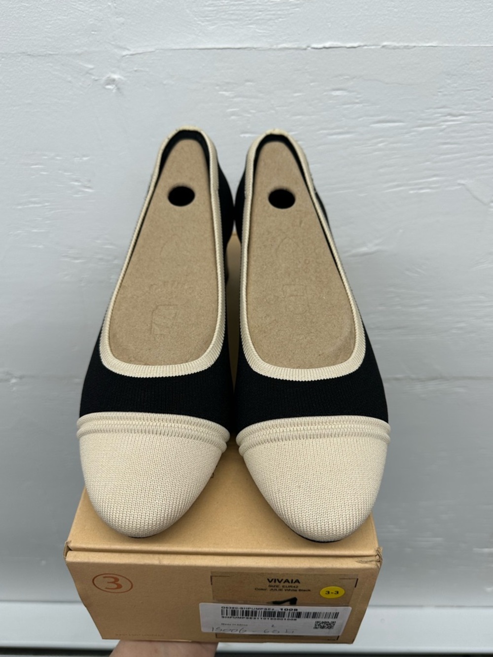 Vivaia Julie- White Black